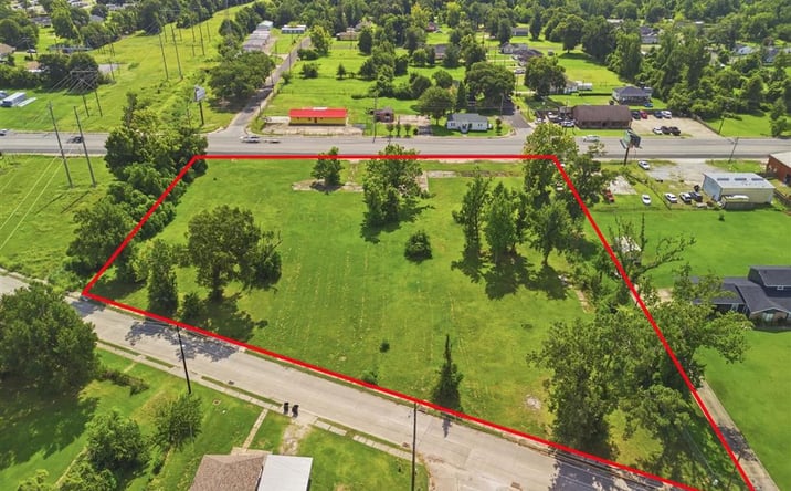 Pictures of Land property located at 1901 N Martin Luther King Highway, Lake Charles, LA 70601 for sales - image #1