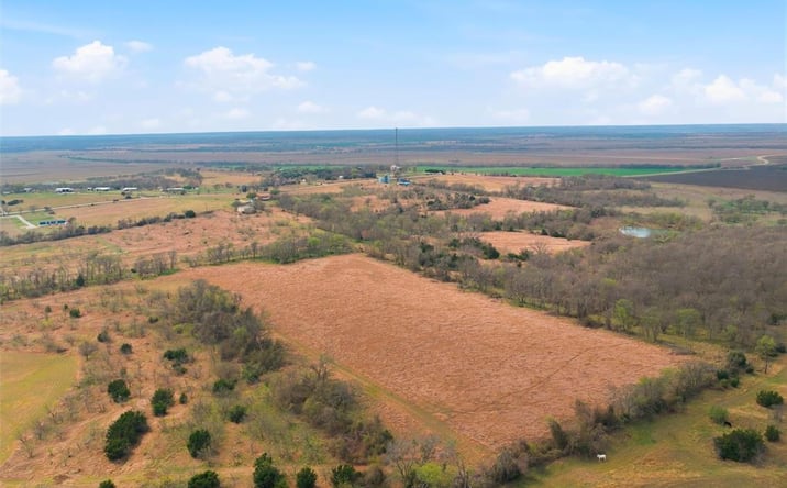 Pictures of Land property located at 40.040 Acres of 8212 Eddy Gatesville Parkway, Moody, TX 76557 for sales - image #1