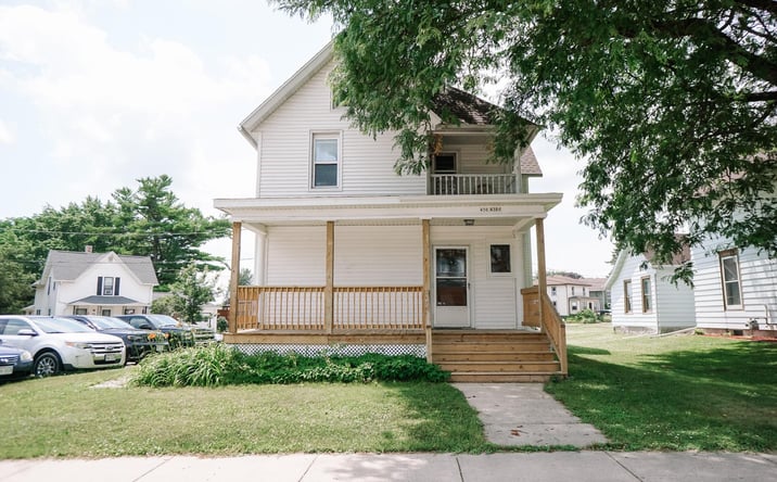 Pictures of Multifamily property located at 430 E James Street, Columbus, WI 53925 for sales - image #1