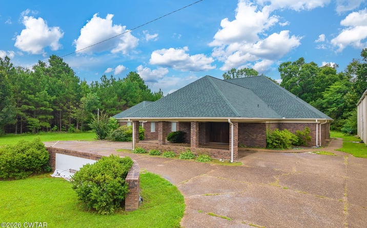Pictures of Business for Sale, Special Purpose, Mixed Use, Land, Industrial property located at 15770 US-64, Bolivar, TN 38008 for sales - image #1