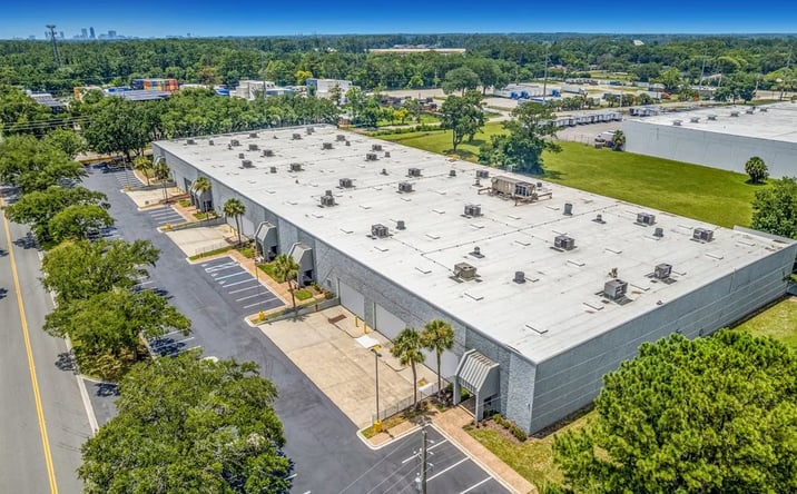 Pictures of Industrial property located at 9410 PARKER AVE, JACKSONVILLE, FL 32218-5764 for sales - image #1