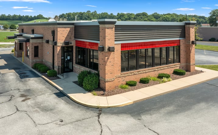 Pictures of Retail property located at VAUGHN RD, WOOD RIVER, IL 62095 for sales - image #1
