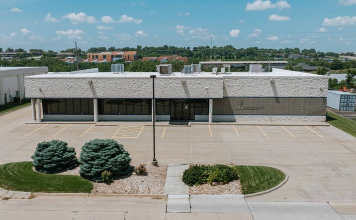 Pictures of Office, Industrial property located at 4912 South 114th Street, Omaha, NE 68137 for sales - image #1