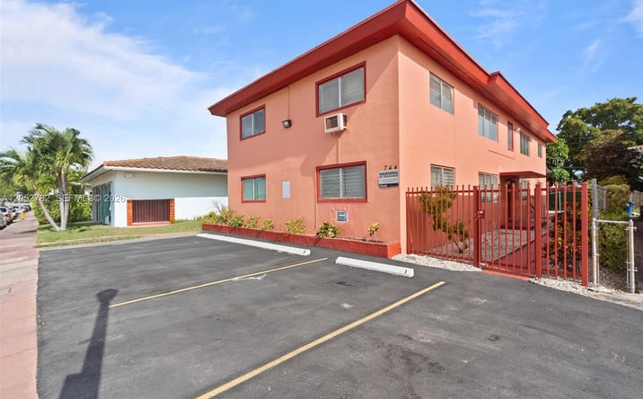 Pictures of Multifamily property located at 744 85th St, Miami Beach, FL 33141 for sales - image #1