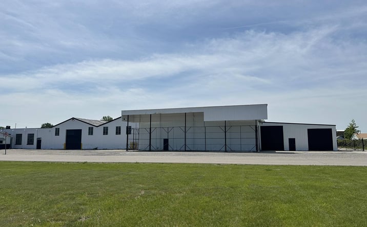 Pictures of Industrial property located at 1100 Pearl Street, Chesaning, MI 48616 for sales - image #1