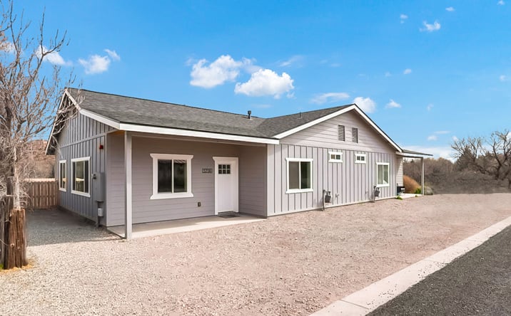 Pictures of Multifamily property located at 571 Siesta Street, Clarkdale, AZ 86324 for sales - image #1