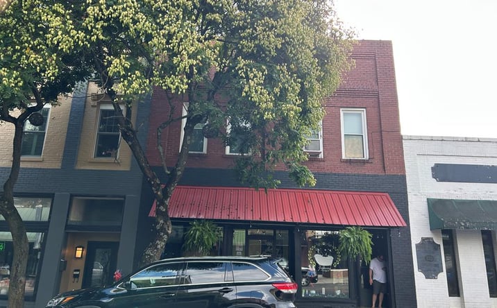 Pictures of Mixed Use, Retail property located at 106-108 N Main Street, Galax, VA 24333 for sales - image #1