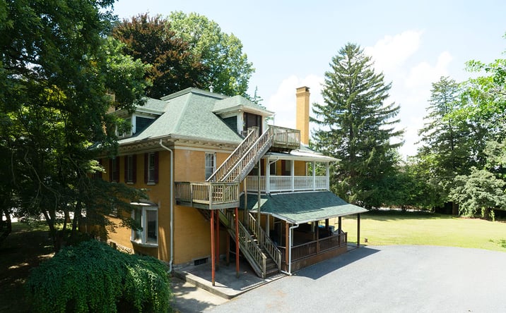 Pictures of Retail property located at 26 2nd Street, Highspire, PA 17034 for sales - image #1