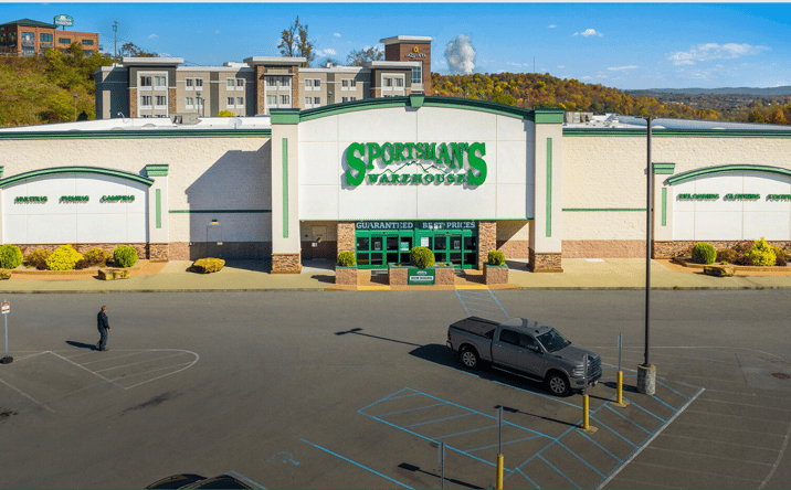 Pictures of Retail property located at 5200 GATEWAY DR, MORGANTOWN, WV 26501-1104 for sales - image #1