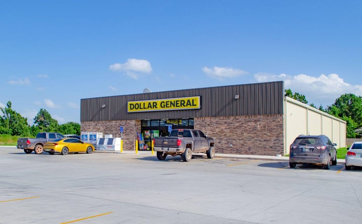 Pictures of Retail property located at 1401 Kurth Drive, Lufkin, TX 75904 for sales - image #1