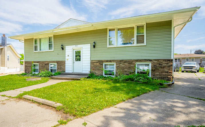 Pictures of Multifamily property located at 5107 W 77th Court, Schererville, IN 46375 for sales - image #1