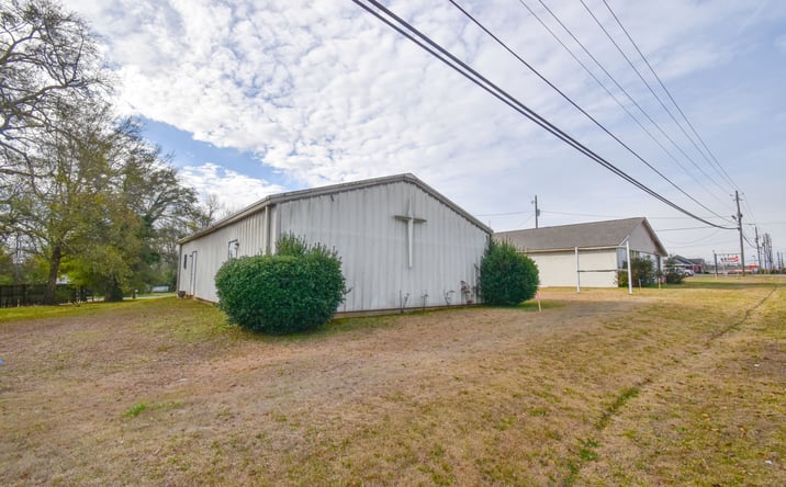 Pictures of Mixed Use, Special Purpose property located at 6611 University Boulevard East, Cottondale, AL 35453 for sales - image #1