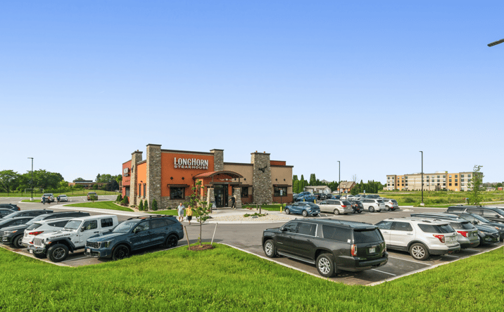 Pictures of Retail property located at 4320 Carnivore Drive, Sheboygan, WI 53083 for sales - image #1