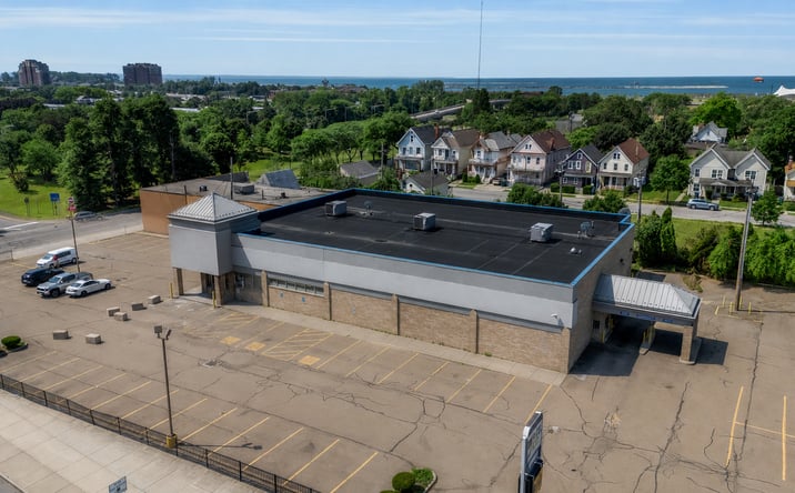 Pictures of Retail property located at 350 NIAGARA ST, BUFFALO, NY 14201-1833 for sales - image #1