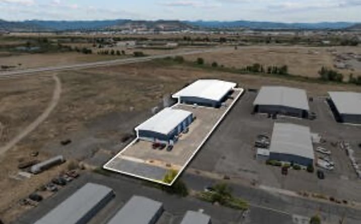 Pictures of Industrial property located at 6479 Crater Lake Highway, Central Point, OR 97502 for sales - image #1