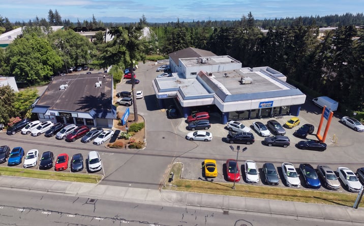 Pictures of Retail, Industrial property located at 20505 HIGHWAY 99 LYNNWOOD WA 98036-7451, LYNNWOOD, WA 98036-7451 for sales - image #1