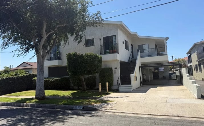 Pictures of Multifamily property located at 3940 W 112th, Inglewood, CA 90303 for sales - image #1