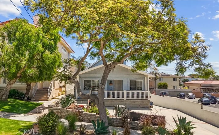 Pictures of Multifamily property located at 236 S Helberta, Redondo Beach, CA 90277 for sales - image #1