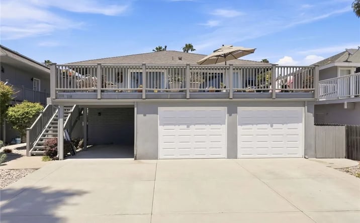 Pictures of Multifamily property located at 2558 Seahorse Avenue, Ventura, CA 93001 for sales - image #1