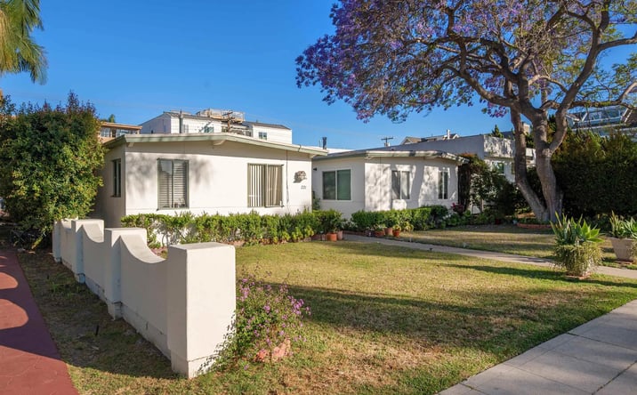 Pictures of Multifamily property located at 221-225 D St, Coronado, CA 92118 for sales - image #1