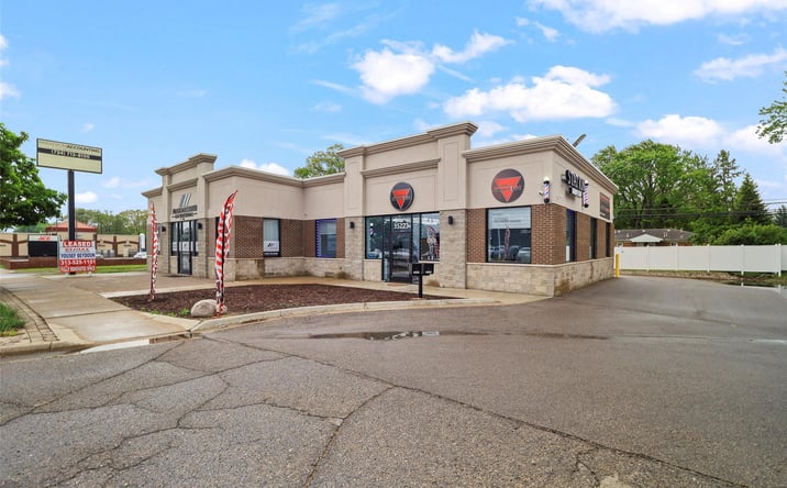Pictures of Business for Sale, Retail property located at 35223 Ford Rd, Westland, MI 48185 for sales - image #1
