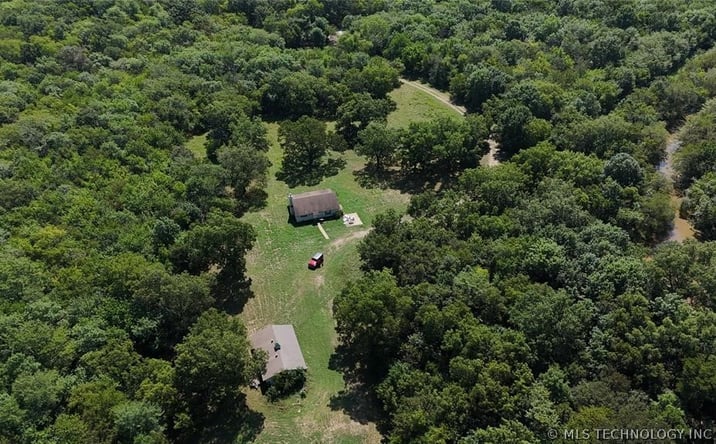 Pictures of Land property located at N 372, Holdenville, OK 74848 for sales - image #1
