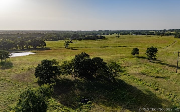Pictures of Land property located at State Hwy 3W, Ada, OK 74820 for sales - image #1