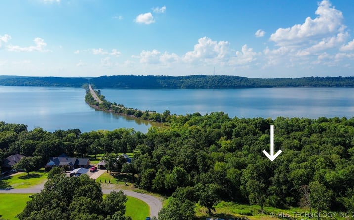 Pictures of Land property located at 11 Bent Oak, Eufaula, OK 74432 for sales - image #1