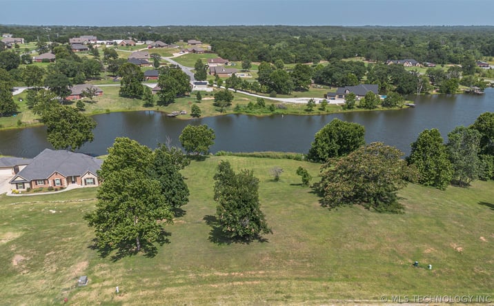 Pictures of Land property located at Amelia, Ada, OK 74820 for sales - image #1