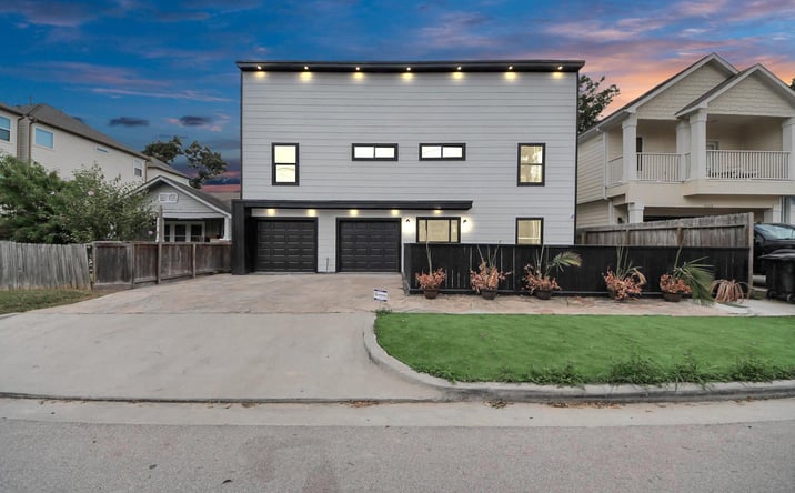 Pictures of Multifamily, Hospitality, Business for Sale property located at 3311 Arbor Street, Houston, TX 77004, 2618 Truxillo Street, Houston, TX 77004, 2724 Southmore Boulevard, Houston, TX 77004, 3217 Binz Street, Houston, TX 77004, 3516 Southmore Boulevard, Houston, TX 77004, 3741 Charleston Street, Houston, TX 77021, 3318 Wichita Street, Houston, TX 77004, 3719 Odin Court, Houston, TX 77021, 2002 Rosewood Street, Houston, TX 77004, 1015 Brooks Street, Houston, TX 77009, 1111 East 27th Street, Houston, TX 77009 for sales - image #1
