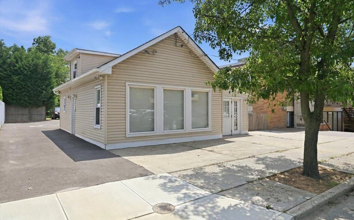 Pictures of Office property located at 2169 Wantagh Avenue, Wantagh, NY 11793 for sales - image #1