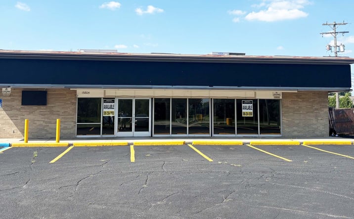 Pictures of Retail, Office property located at 13805 Plumbrook Rd, Sterling Heights, MI 48312 for sales - image #1