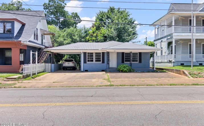 Pictures of Office property located at 1821 23rd Avenue, Meridian, MS 39301 for sales - image #1