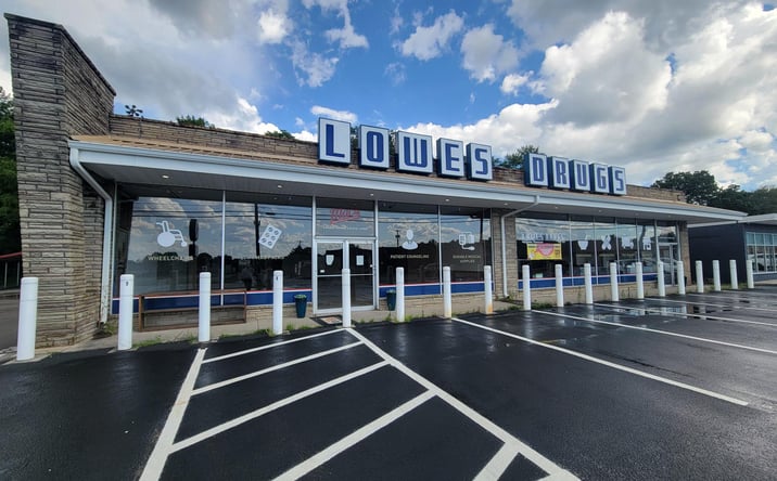 Pictures of Retail, Office property located at 1536 East Broadway Avenue, Maryville, TN 37804 for sales - image #1