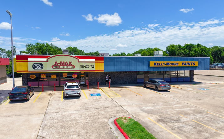 Pictures of Retail property located at 3101 Alta Mere Dr, Fort Worth, TX 76116 for sales - image #1