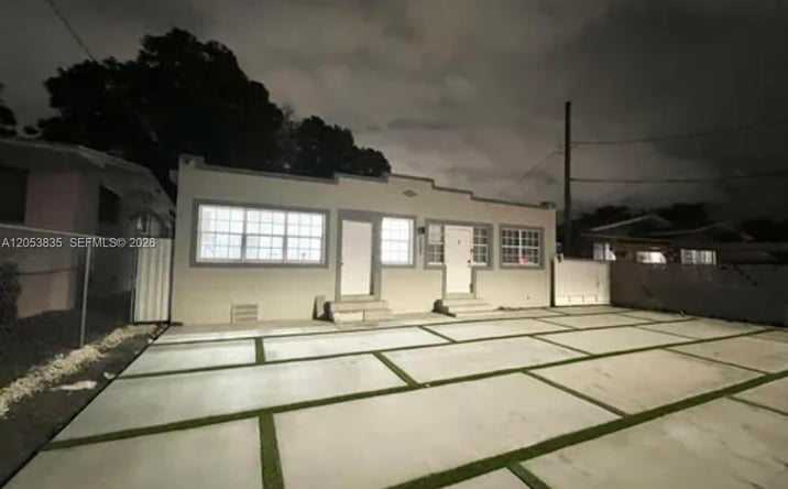 Pictures of Multifamily property located at 1237 NW 33rd Ave, Miami, FL 33125 for sales - image #1