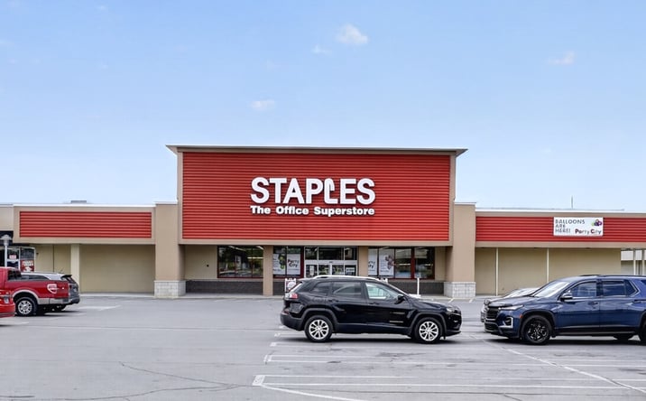 Pictures of Retail property located at 849 W Main St, Oak Ridge, TN 37830 for sales - image #1
