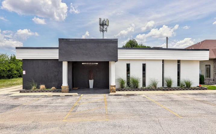Pictures of Office property located at 6500 North Meridian Avenue, Oklahoma City, OK 73116 for sales - image #1