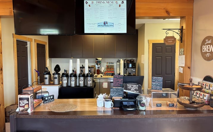 Pictures of Retail property located at 6570 State Route 5 & 20, Bloomfield, NY 14469 for sales - image #1