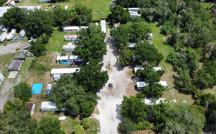 Pictures of Mobile Home Park property located at 8504 RICHMOND ST, GIBSONTON, FL 33534-5062 for sales - image #1