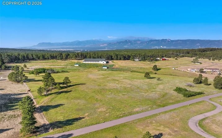 Pictures of Retail property located at 16685 Roller Coaster Rd, Colorado Springs, CO 80921 for sales - image #1