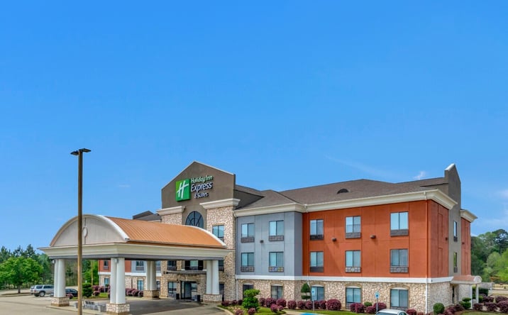 Pictures of Hospitality property located at 143 Express Boulevard, Center, TX 75935 for sales - image #1