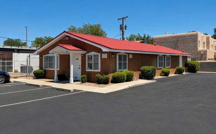 Pictures of Retail, Office property located at 5208 FOURTH ST NW, ALBUQUERQUE, NM 87107-5103 for sales - image #1