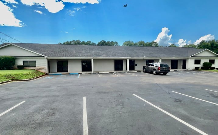 Pictures of Office property located at 524 Red Lane Road, Birmingham, AL 35215 for sales - image #1