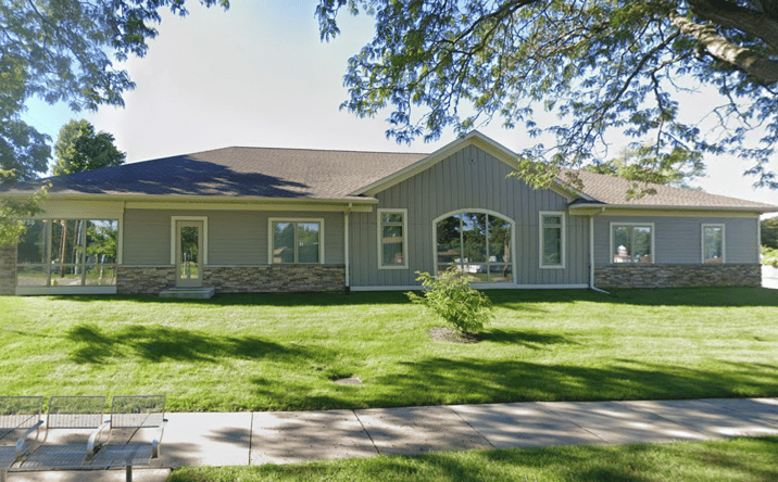 Pictures of Office property located at 1750 Leonard Street Northeast, Grand Rapids, MI 49505 for sales - image #1
