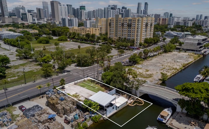 Pictures of Industrial, Land, Special Purpose property located at 700 Northwest 7th Avenue, Miami, FL 33136 for sales - image #1
