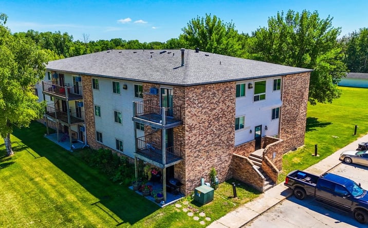 Pictures of Multifamily property located at 525 Nelson Street NE, Warroad, MN 56763 for sales - image #1