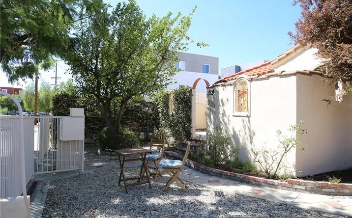 Pictures of Multifamily property located at 5315 Riverton Avenue, North Hollywood, CA 91601 for sales - image #1