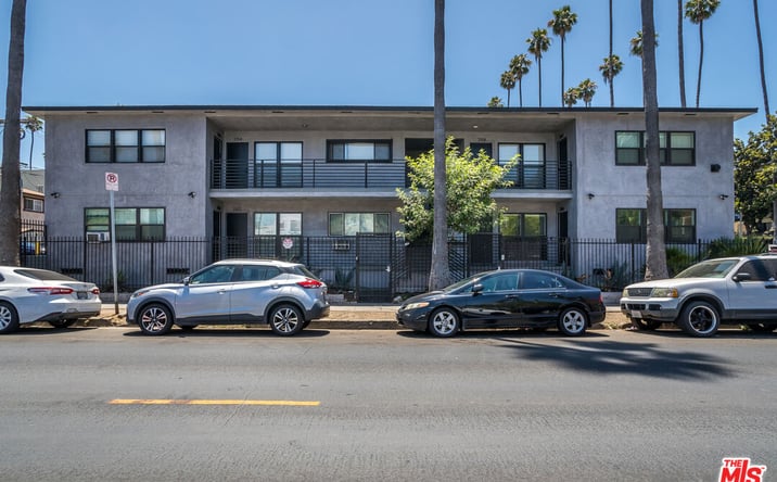 Pictures of Retail, Multifamily property located at 3148 James M Wood Boulevard, Los Angeles, CA 90006 for sales - image #1