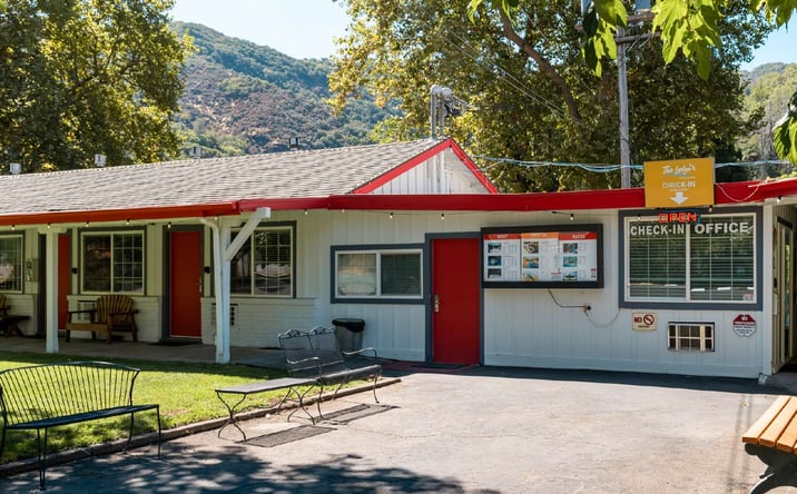 Pictures of Hospitality property located at 5135 W Highway 20 (CA-20), Upper Lake, CA 95485 for sales - image #1